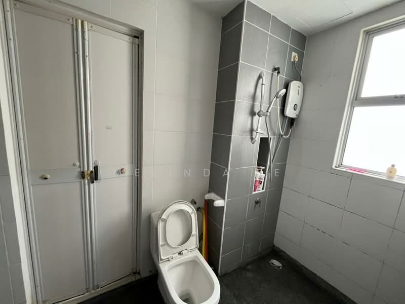 Condominium for Sale at The Aliff Residences (Alif Utama) - Melinda Ee - Bathroom - PropertyGuru.com.my