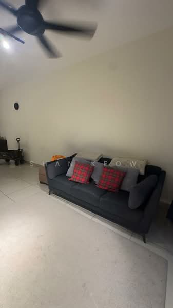 Kondominium untuk Disewa di Ascenda Residence @ Skyarena - Shan Keow - Living Room - PropertyGuru.com.my