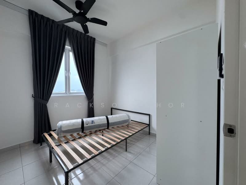 Kondominium untuk Disewa di Havana Beach Residences - Rackson Khor - Bedroom - PropertyGuru.com.my