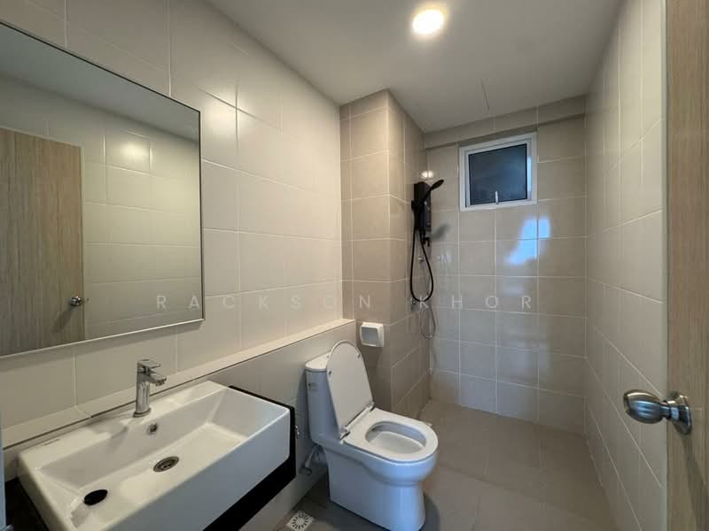 Kondominium untuk Disewa di Havana Beach Residences - Rackson Khor - Bathroom - PropertyGuru.com.my