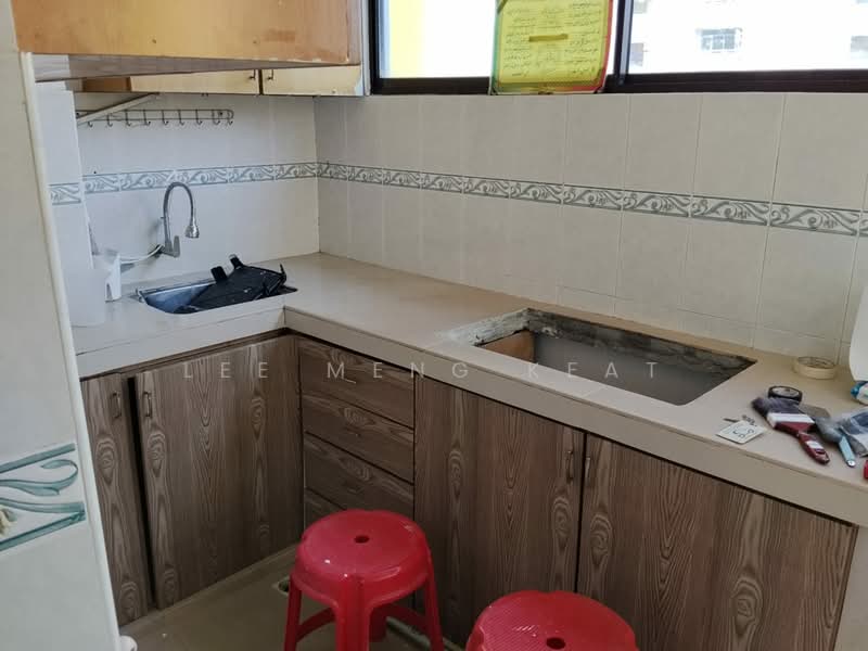 Flat for Rent at Taman Seri Tanjung - Lee Meng Keat - Kitchen - PropertyGuru.com.my