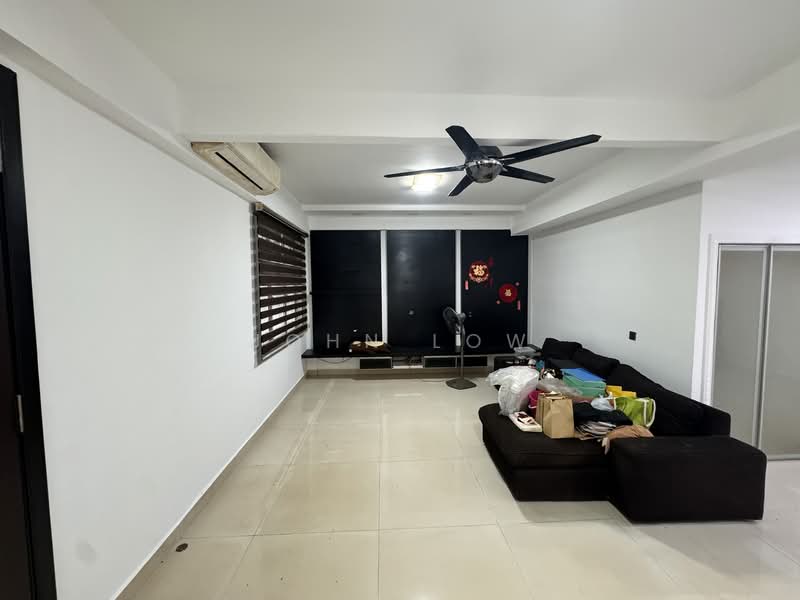 Rumah Banglo untuk Disewa di Taman Putri Kulai (Kulai) - John Low - Living Room - PropertyGuru.com.my