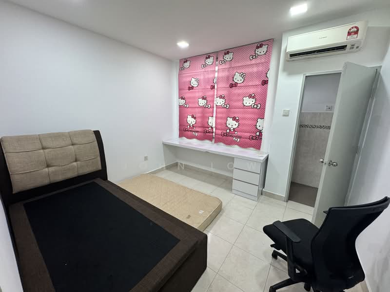 Rumah Banglo untuk Disewa di Taman Putri Kulai (Kulai) - John Low - Bedroom - PropertyGuru.com.my
