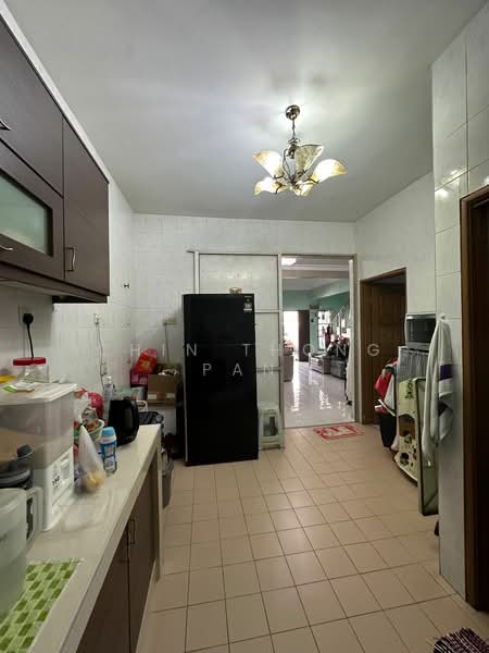 2-storey Terraced House for Rent in Taman Bukit Segar (Cheras) - Chin Thong Pan - Kitchen - PropertyGuru.com.my