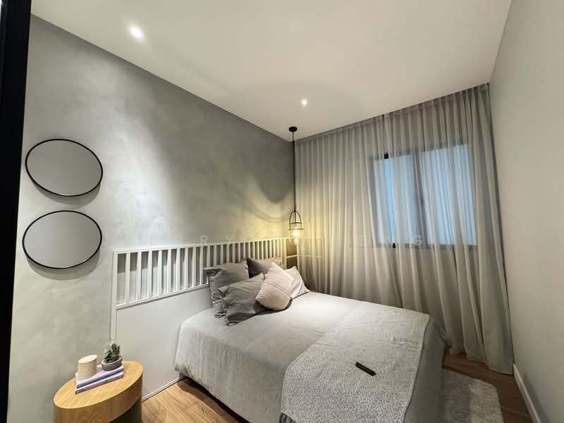 Service Residence for Sale at D'Nuri Residences @ Kwasa Damansara - Berry Choong - Bedroom - PropertyGuru.com.my