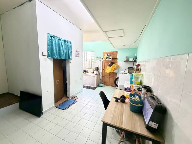 Rumah Teres 2 Tingkat untuk Dijual di Taman Bukit Tiram (Ulu Tiram) - Darren Ho - Kitchen - PropertyGuru.com.my