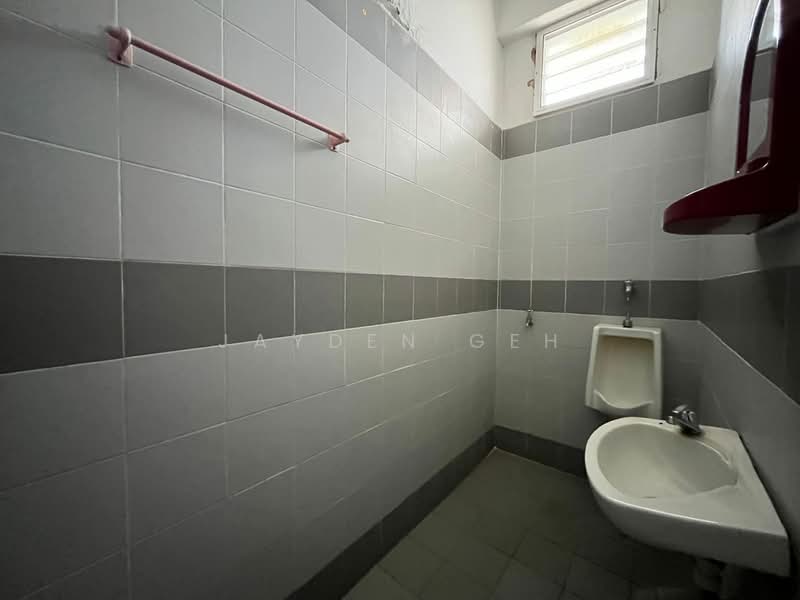 Kedai untuk Disewa di Alor Setar (Kedah) - Jayden Geh - Bathroom - PropertyGuru.com.my