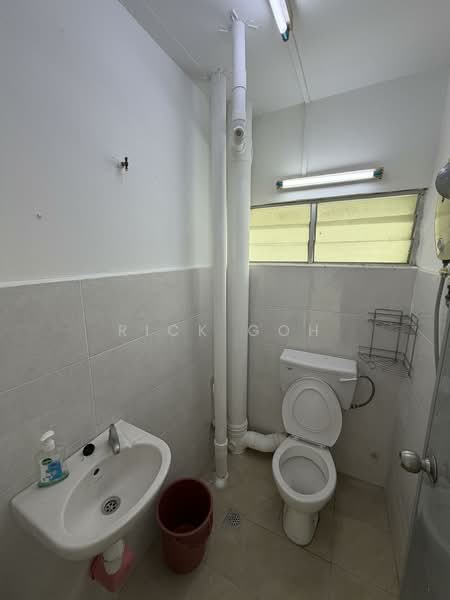 Apartment for Sale at Taman Kristal - Rick Goh - Bathroom - PropertyGuru.com.my