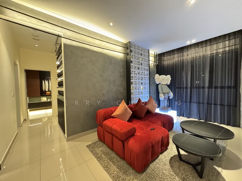 Service Residence for Sale at D'Nuri Residences @ Kwasa Damansara - Berry Choong - Living Room - PropertyGuru.com.my