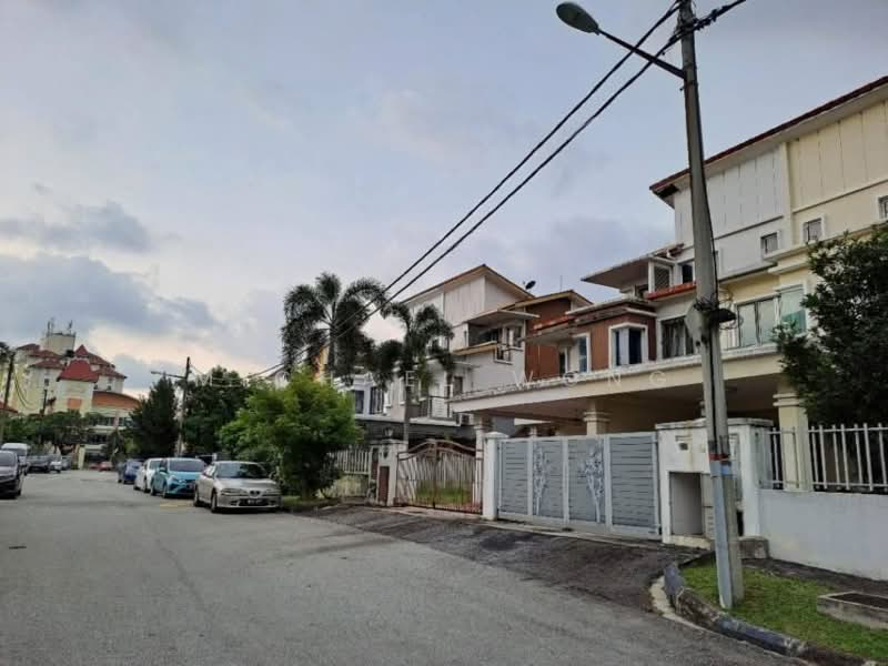 Semi-Detached House for Sale in Puchong (Selangor) - Michael Wong - Exterior - PropertyGuru.com.my