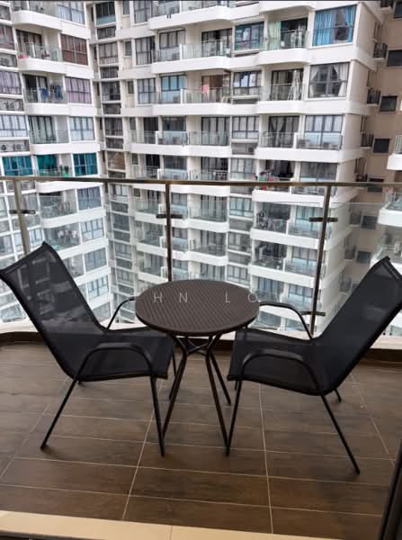 Kondominium untuk Disewa di Bay Point @ Country Garden Danga Bay - John Low - Balcony - PropertyGuru.com.my