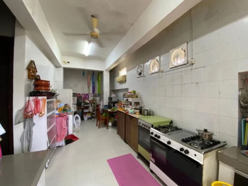 Semi-Detached House for Sale in Shah Alam (Selangor) - Nobeille Chung - Kitchen - PropertyGuru.com.my