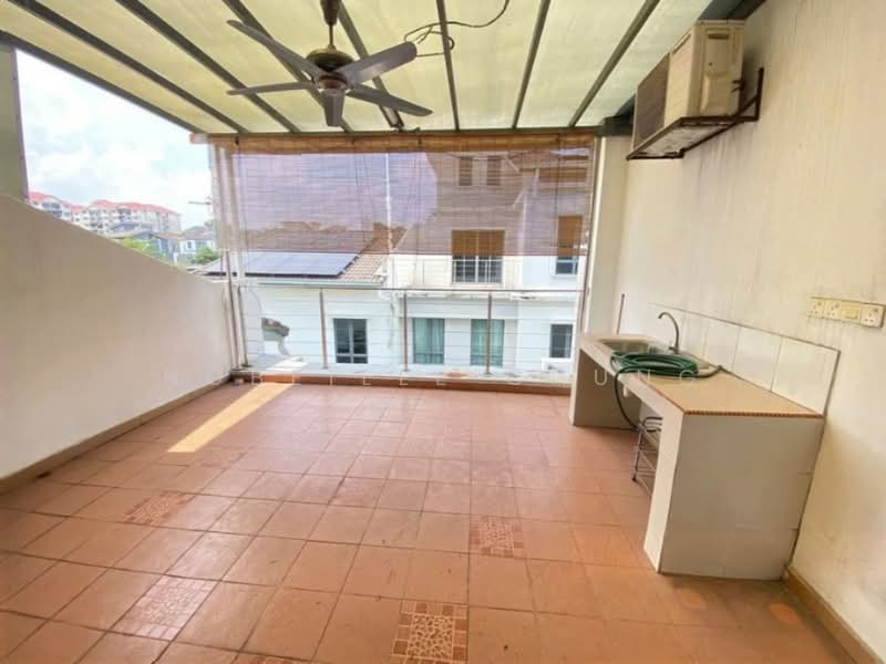 Semi-Detached House for Sale in Shah Alam (Selangor) - Nobeille Chung - Balcony - PropertyGuru.com.my