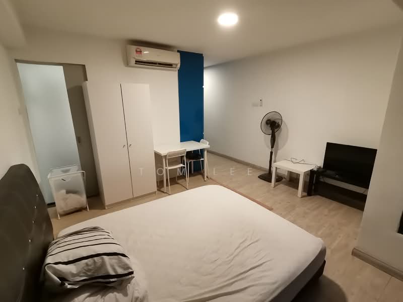 Servis Apartment untuk Disewa di SOHO @ Empire City - Tom Lee - Bedroom - PropertyGuru.com.my