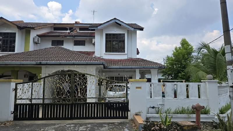 Rumah Teres 2 Tingkat untuk Dijual di Bangi (Selangor) - Saiful Nizam - Exterior - PropertyGuru.com.my