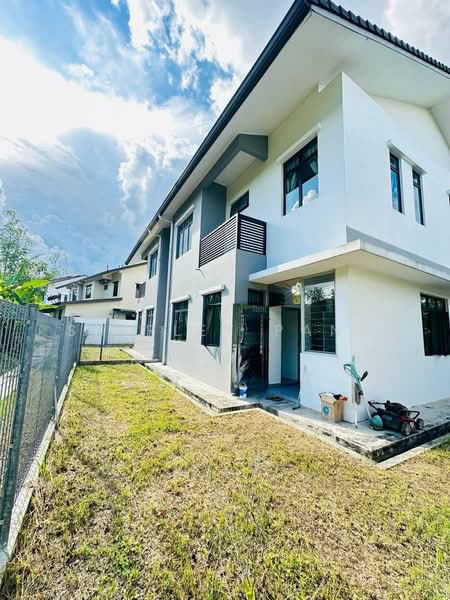 Semi-Detached House for Sale in Taman Nusa Idaman (Iskandar Puteri (Nusajaya)) - Shirley Pang - Exterior - PropertyGuru.com.my
