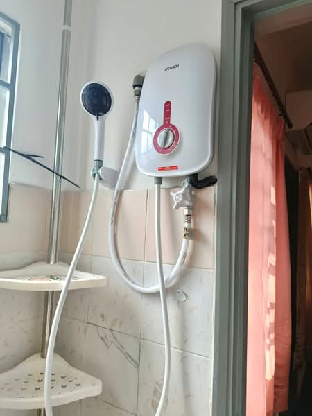 2-storey Terraced House for Rent in Usj 12 (Subang Jaya) - Jin Yee - Bathroom - PropertyGuru.com.my