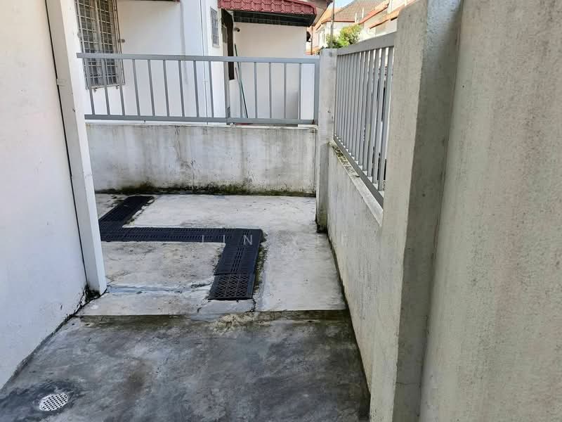 2-storey Terraced House for Rent in Usj 12 (Subang Jaya) - Jin Yee - Exterior - PropertyGuru.com.my