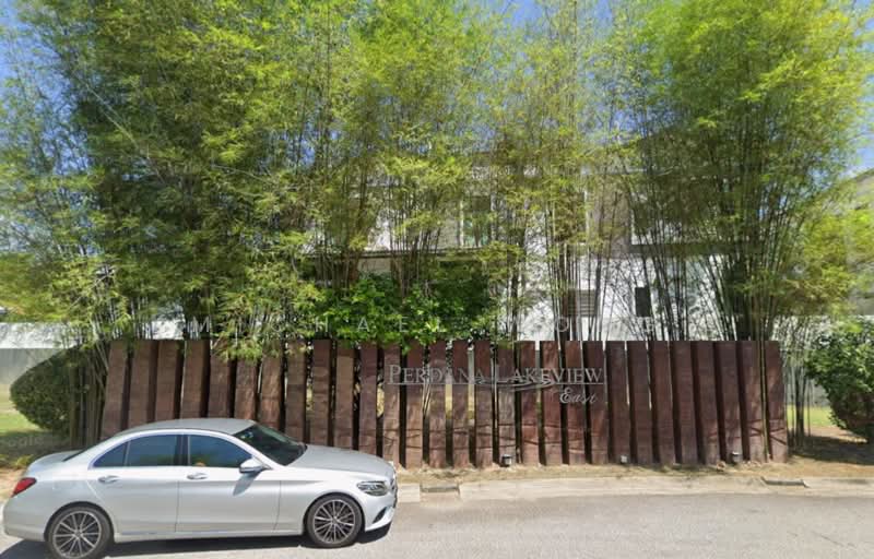 Semi-Detached House for Sale in Perdana Lakeview East (Cyberjaya) - Michael Wong - Exterior - PropertyGuru.com.my