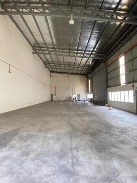 Semi-D Factory for Rent in Signature Industrial Park (Semenyih) - Michelle Teoh - Interior - PropertyGuru.com.my