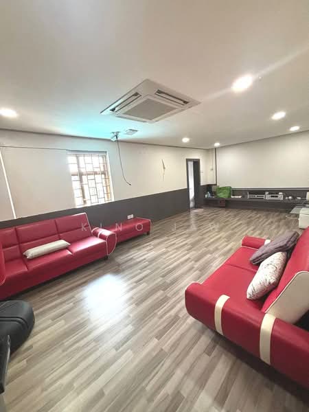 Rumah Kluster untuk Dijual di Taman Sutera Utama (Skudai) - Kino Jaw - Living Room - PropertyGuru.com.my