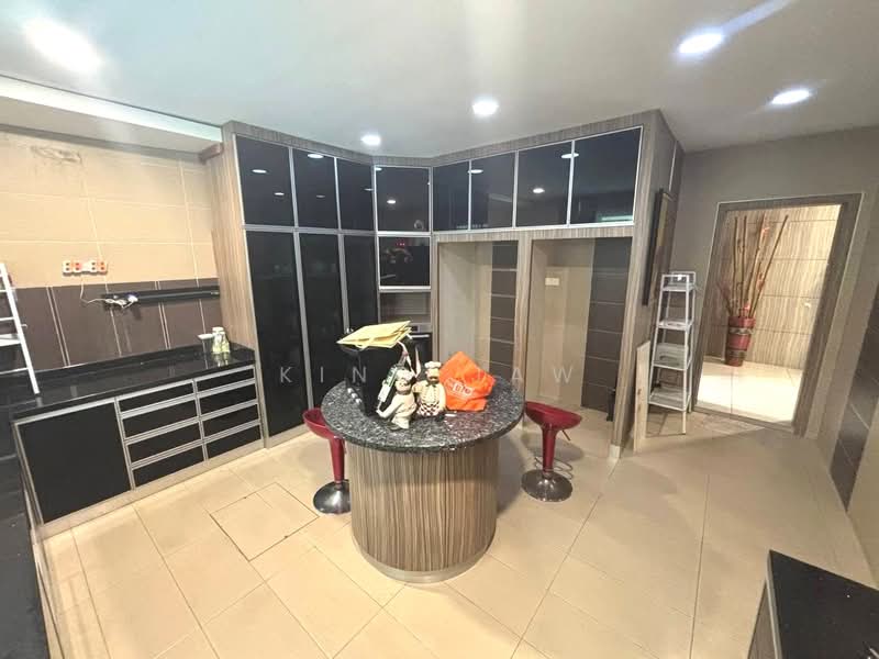 Rumah Kluster untuk Dijual di Taman Sutera Utama (Skudai) - Kino Jaw - Kitchen - PropertyGuru.com.my