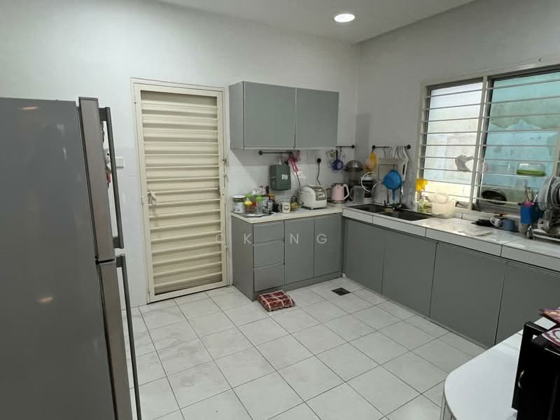 Semi-Detached House for Sale in Taman Saujana Emas (Kajang) - CK Ng - Kitchen - PropertyGuru.com.my
