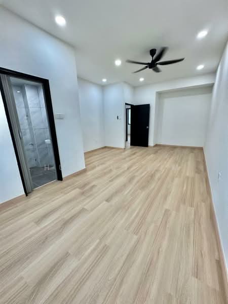 2-storey Terraced House for Sale in Bandar Baru Permas Jaya (Permas Jaya) - Hui Hui Lim - Interior - PropertyGuru.com.my