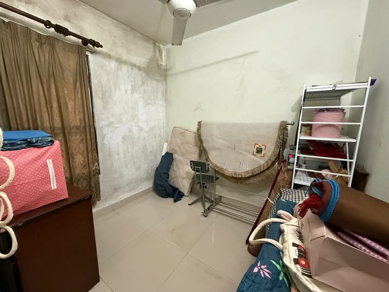 2-storey Terraced House for Sale in Seksyen 24 (Shah Alam) - Azli Ibrahim - Interior - PropertyGuru.com.my