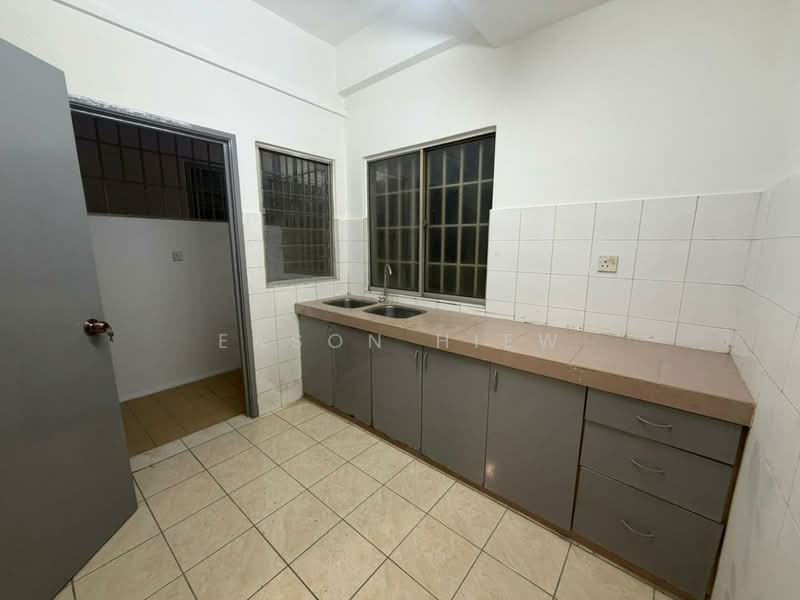 Kondominium untuk Disewa di Prima Setapak Condominium - Eason Hiew - Kitchen - PropertyGuru.com.my
