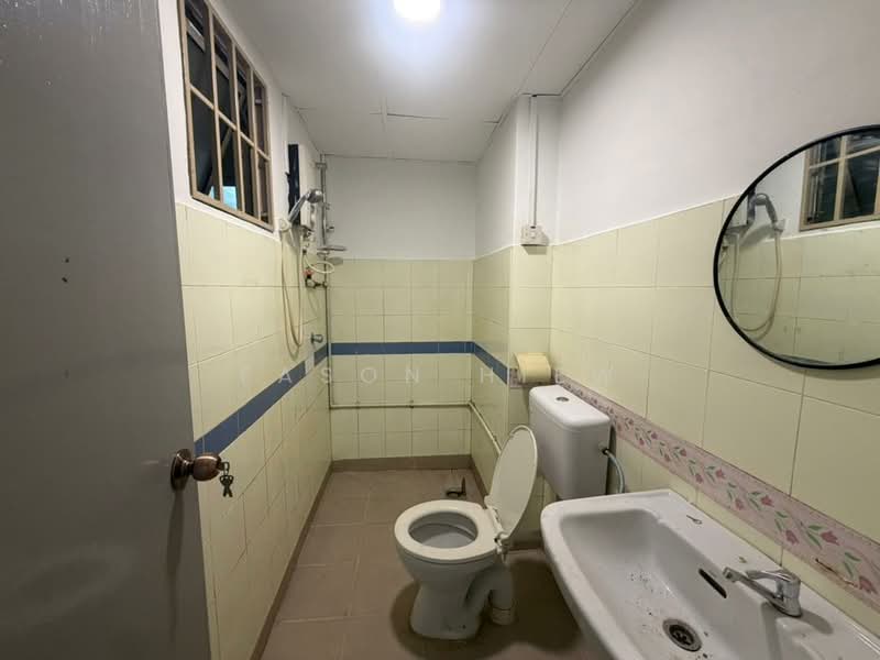 Kondominium untuk Disewa di Prima Setapak Condominium - Eason Hiew - Bathroom - PropertyGuru.com.my
