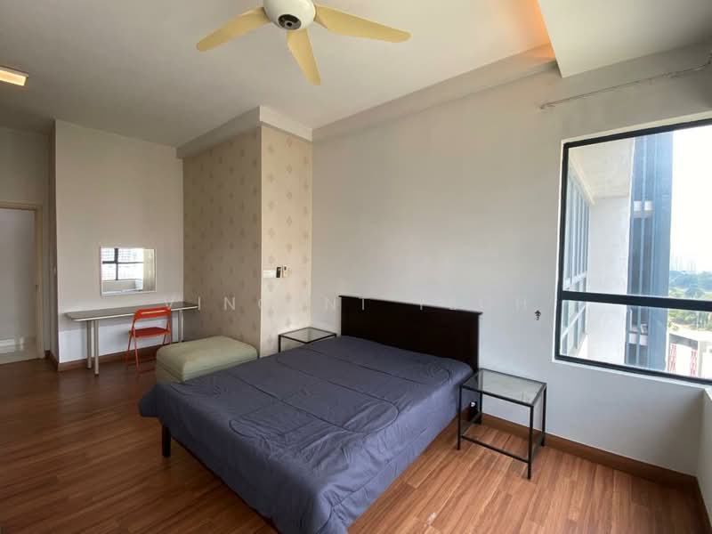 Kondominium untuk Disewa di KM1 West - Vincent Yeoh - Bedroom - PropertyGuru.com.my