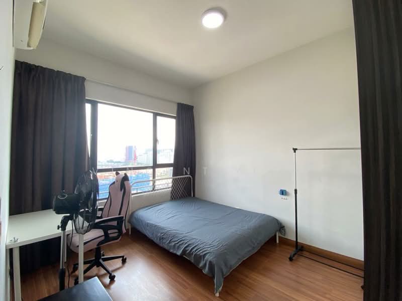 Kondominium untuk Disewa di KM1 West - Vincent Yeoh - Bedroom - PropertyGuru.com.my