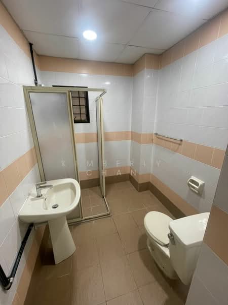 Condominium for Rent at Villa Puteri - Kimberly Chan - Bathroom - PropertyGuru.com.my