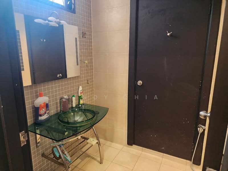 Rumah Berkembar untuk Dijual di Aman Sari (Puchong) - Xindy Chia - Bathroom - PropertyGuru.com.my