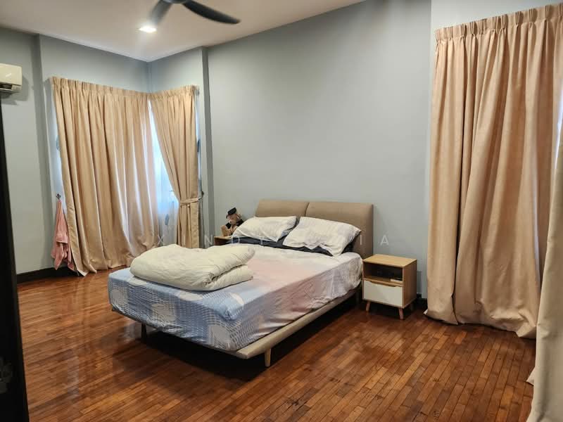 Rumah Berkembar untuk Dijual di Aman Sari (Puchong) - Xindy Chia - PropertyGuru.com.my