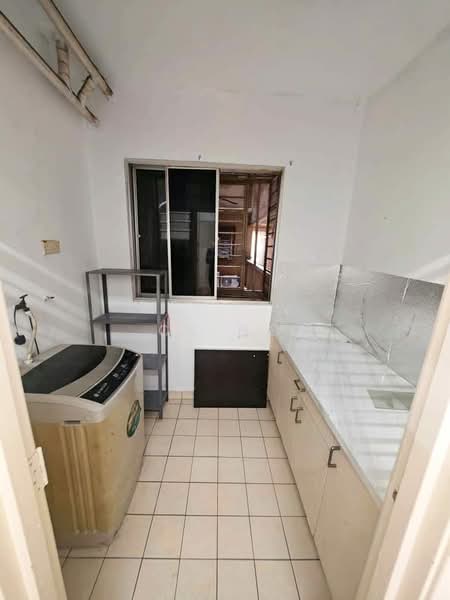 Condominium for Sale at Cengal Condominium - CK Ng - Kitchen - PropertyGuru.com.my