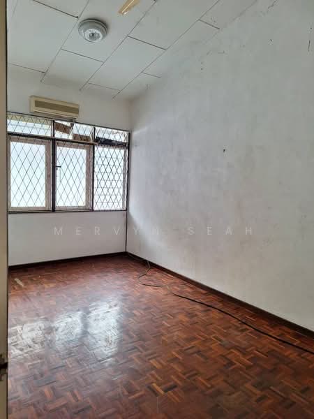 2.5-storey Terraced House for Sale in Telok Kumbar (Penang) - Mervyn Seah - PropertyGuru.com.my