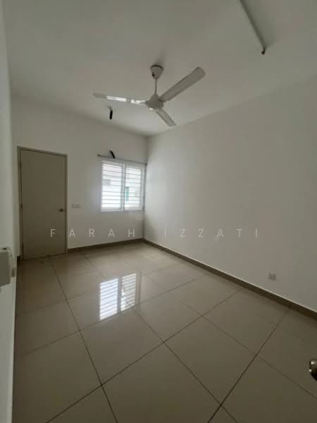 Rumah Teres 2 Tingkat untuk Disewa di Bandar Rimbayu (Telok Panglima Garang) - Farah Izzati - Interior - PropertyGuru.com.my