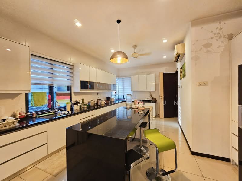 Semi-Detached House for Sale in Shah Alam (Selangor) - Nobeille Chung - Kitchen - PropertyGuru.com.my