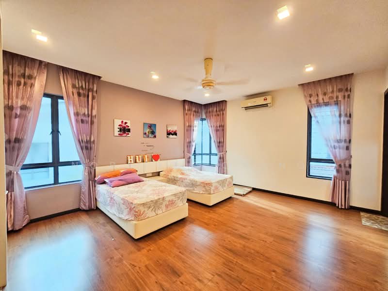 Semi-Detached House for Sale in Shah Alam (Selangor) - Nobeille Chung - PropertyGuru.com.my