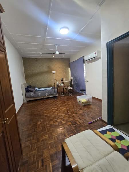 2-storey Terraced House for Sale in Perling (Johor) - Stefan Yu - Bedroom - PropertyGuru.com.my