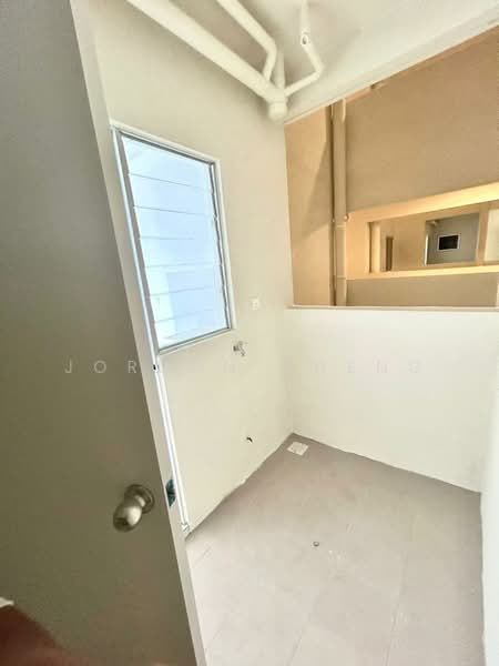 Condominium for Rent at Residensi Sateria - Jordon Cheng - Interior - PropertyGuru.com.my