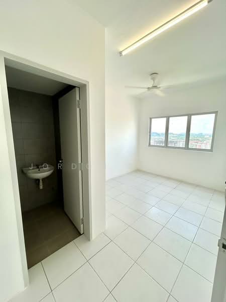 Condominium for Rent at Residensi Sateria - Jordon Cheng - Interior - PropertyGuru.com.my