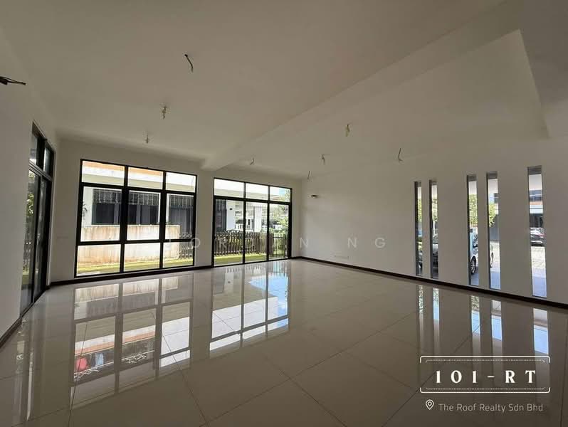 Rumah Berkembar untuk Dijual di Eco Sanctuary (Telok Panglima Garang) - Jordan Ng - Living Room - PropertyGuru.com.my