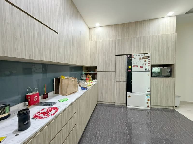 Cluster House for Sale in Taman Nusa Bestari (Iskandar Puteri (Nusajaya)) - June Tseng - Kitchen - PropertyGuru.com.my