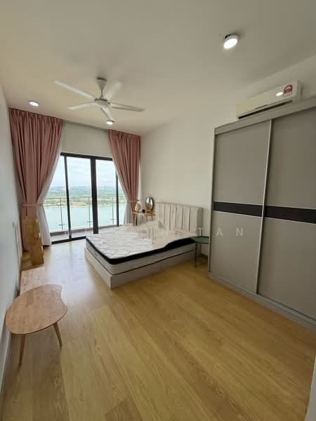 Condominium for Rent at Royal Strand @ Country Garden Danga Bay - Nelson Tan - PropertyGuru.com.my