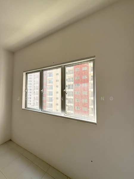 Condominium for Rent at Residensi Sateria - Jordon Cheng - Interior - PropertyGuru.com.my