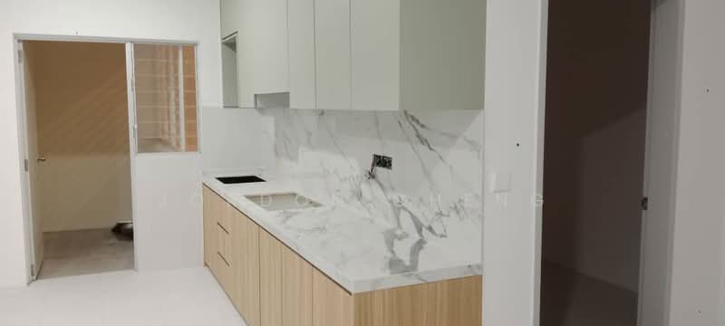 Condominium for Rent at Residensi Sateria - Jordon Cheng - Kitchen - PropertyGuru.com.my