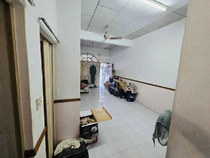 Rumah Teres 1 Tingkat untuk Dijual di Taman Bukit Mutiara (Batu Pahat) - Saedah Napisah - Interior - PropertyGuru.com.my